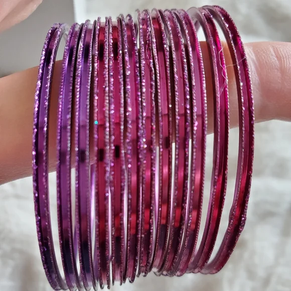 Bangles - Picture 4 of 4